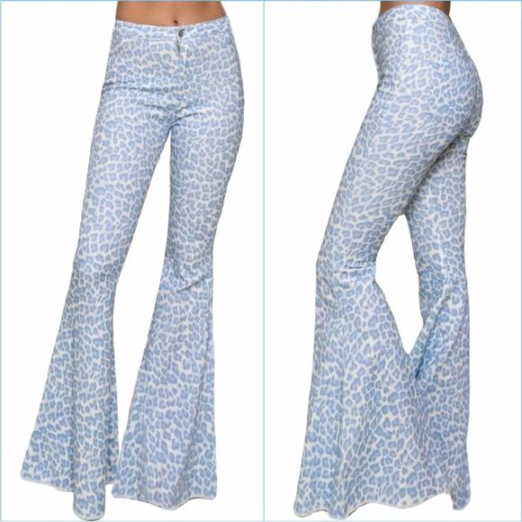Peach Love California leopard flare leg jeans blue white denim size small - Picture 1 of 9